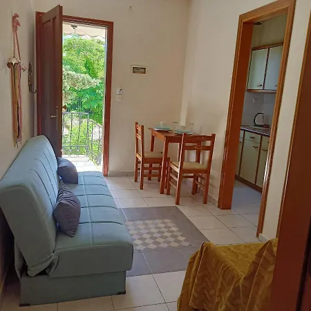Vendégház Magda Studios *